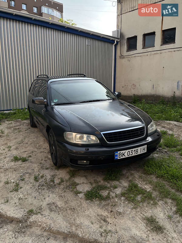 Opel Omega 2002