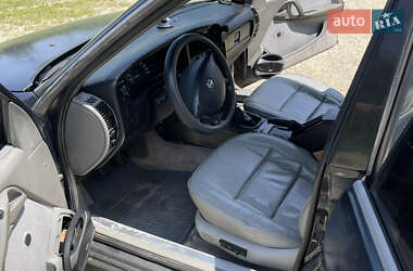 Седан Opel Omega 1987 в 