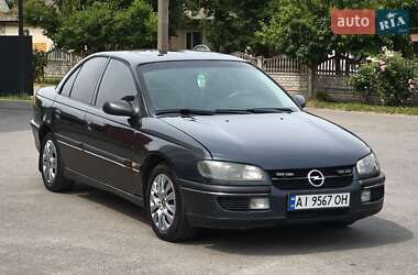 Седан Opel Omega 1999 в Миронівці