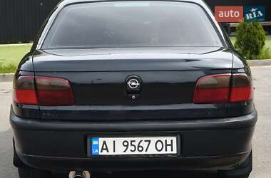 Седан Opel Omega 1999 в 