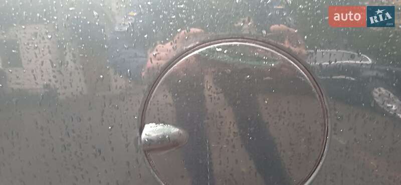 Седан Opel Omega 2000 в Боровій