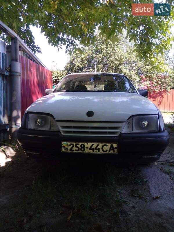 Седан Opel Omega 1989 в Диканьці фото 4 Седан Opel Omega 1989 в Диканьці