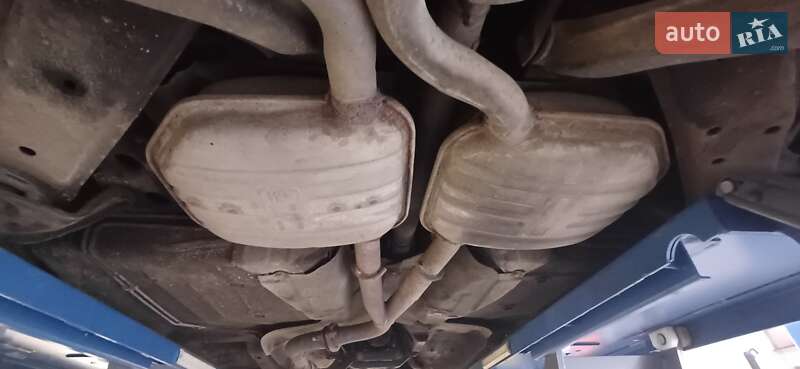 Седан Opel Omega 2000 в Боровій