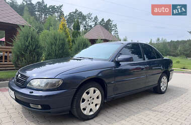 Седан Opel Omega 2001 в Маневичах