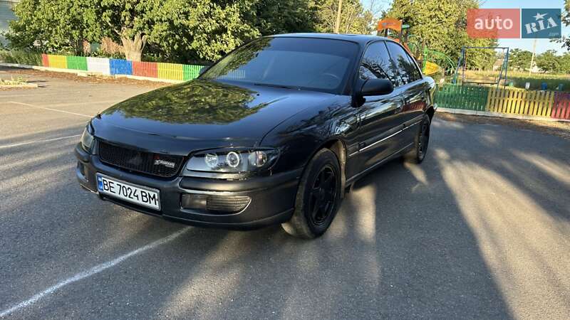 Седан Opel Omega 1996 в Новому Бузі