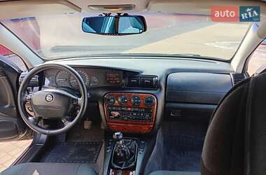 Седан Opel Omega 1998 в 