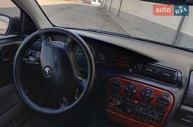 Седан Opel Omega 1998 в 
