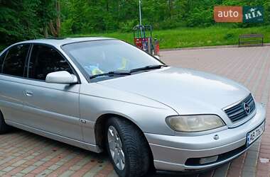 Седан Opel Omega 2002 в Ладижині
