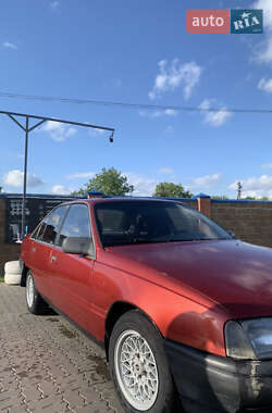 Седан Opel Omega 1991 в 