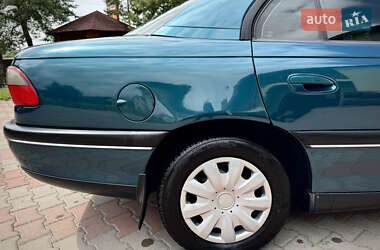Седан Opel Omega 1996 в 