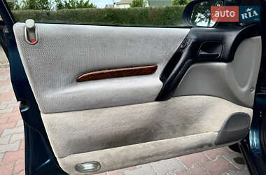 Седан Opel Omega 1996 в 