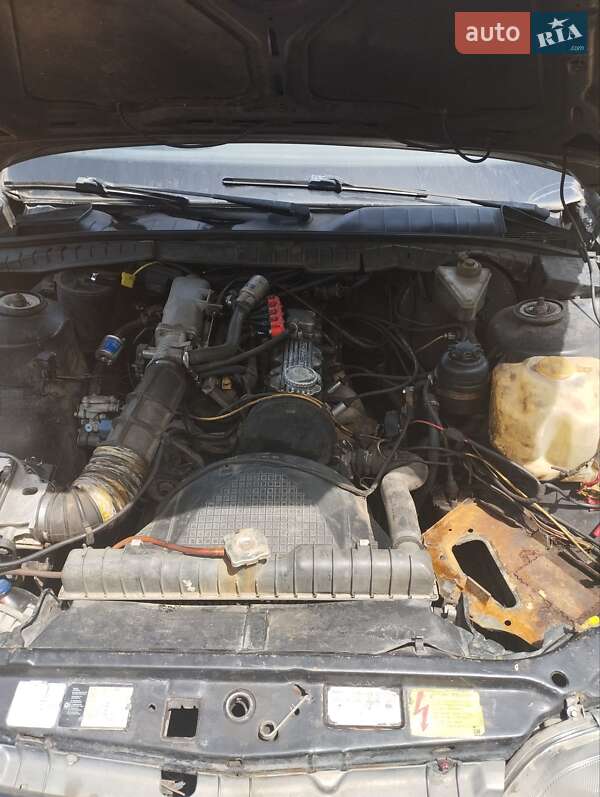 Седан Opel Omega 1991 в Кицмани