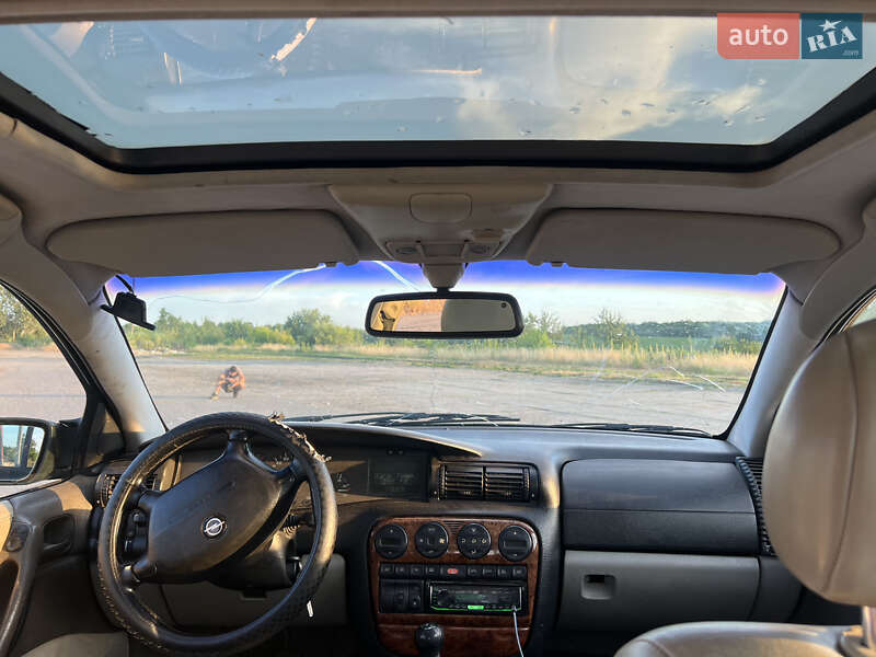 Седан Opel Omega 1996 в Жмеринке