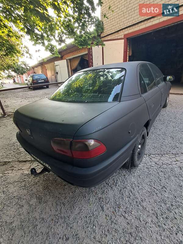 Седан Opel Omega 1997 в Харкові