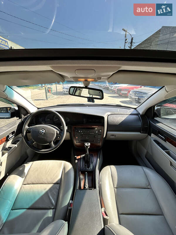 Седан Opel Omega 2000 в Сумах