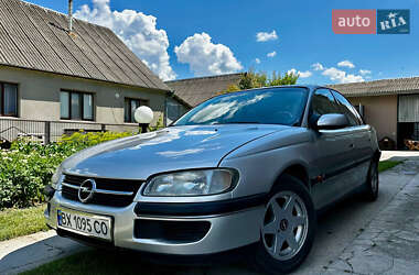 Седан Opel Omega 1996 в Теофиполе