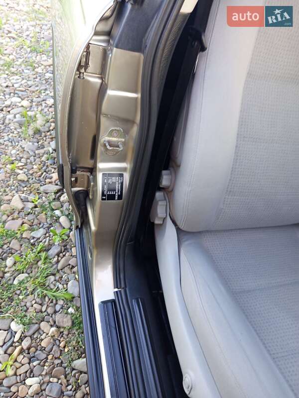 Седан Opel Omega 1998 в Черновцах фото 7 Седан Opel Omega 1998 в Черновцах