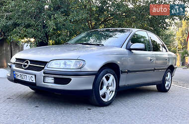Седан Opel Omega 1995 в Одессе