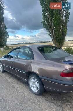 Седан Opel Omega 1998 в 