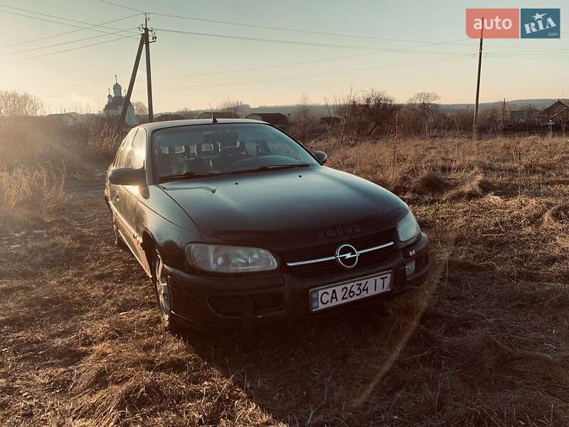 Седан Opel Omega 1997 в Черкассах