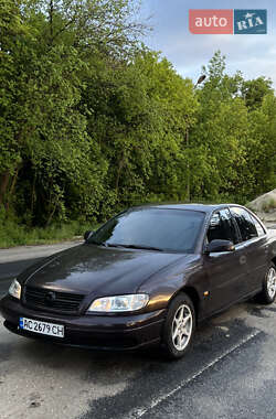 Седан Opel Omega 2000 в Радивиліві