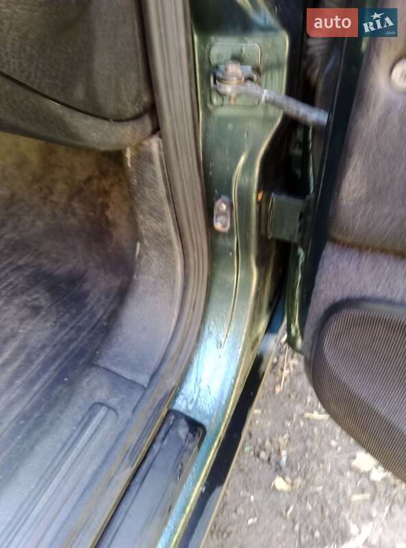 Универсал Opel Omega 1995 в Гайсине