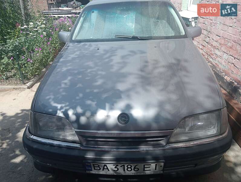 Универсал Opel Omega 1991 в Кропивницком