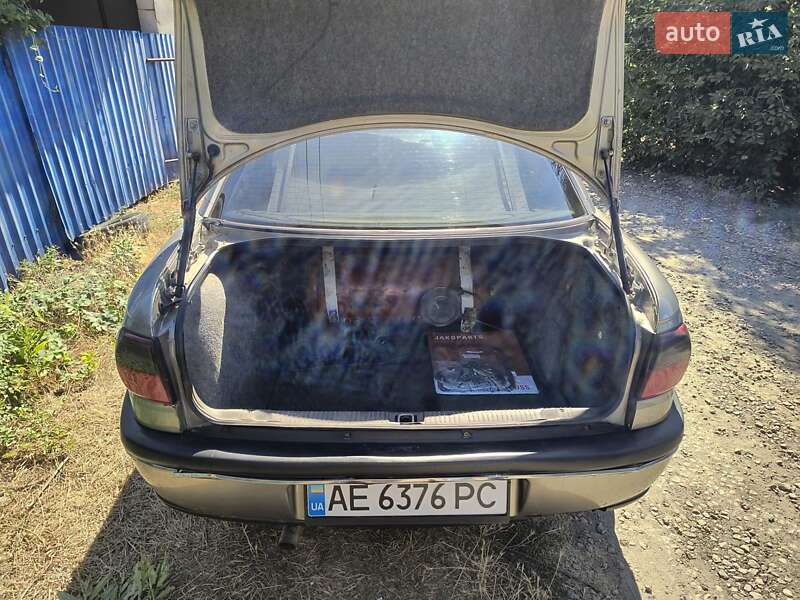 Седан Opel Omega 1996 в Нікополі фото 25 Седан Opel Omega 1996 в Нікополі