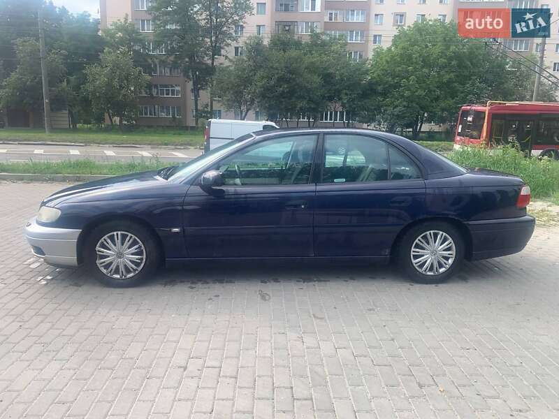 Седан Opel Omega 2000 в Івано-Франківську