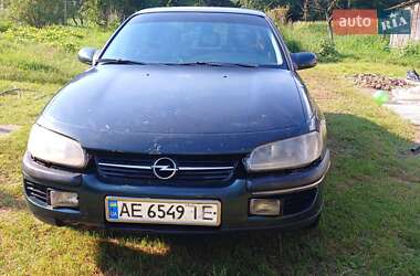 Седан Opel Omega 1995 в Попільні