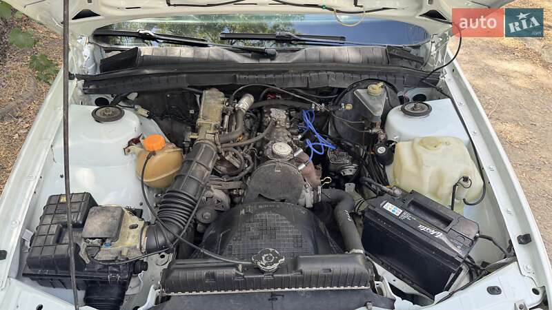 Седан Opel Omega 1988 в Одессе