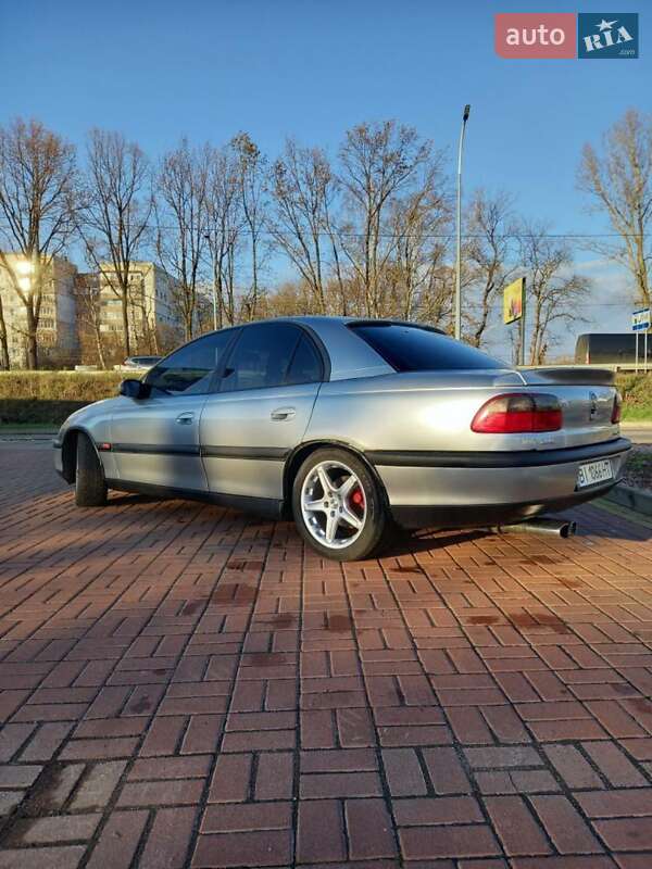 Седан Opel Omega 1995 в Полтаві