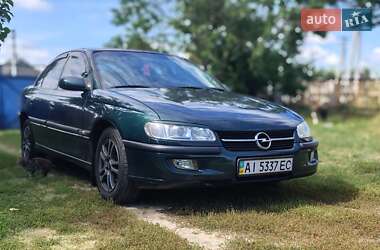 Седан Opel Omega 1996 в Переяславе