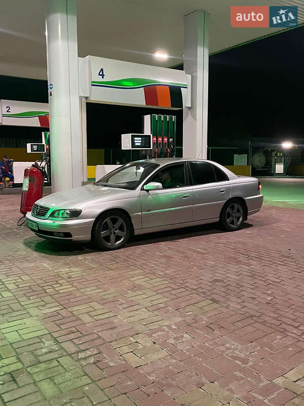 Opel Omega 2002