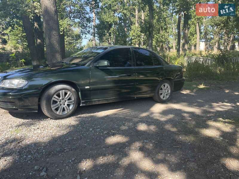 Седан Opel Omega 2001 в Тульчине