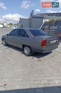 Седан Opel Omega 1986 в 