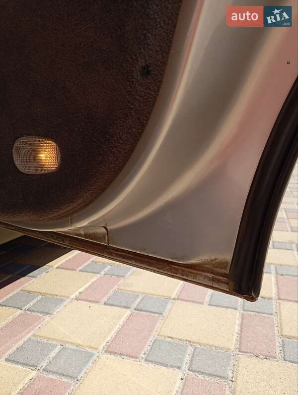 Седан Opel Omega 1998 в Гайсину