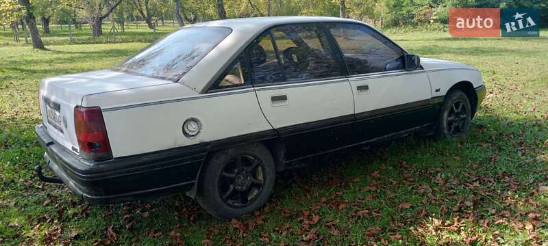 Седан Opel Omega 1991 в Тячеве фото 7 Седан Opel Omega 1991 в Тячеве