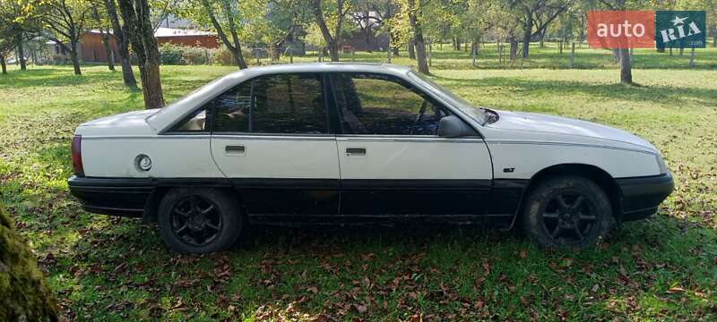 Седан Opel Omega 1991 в Тячеве фото 6 Седан Opel Omega 1991 в Тячеве
