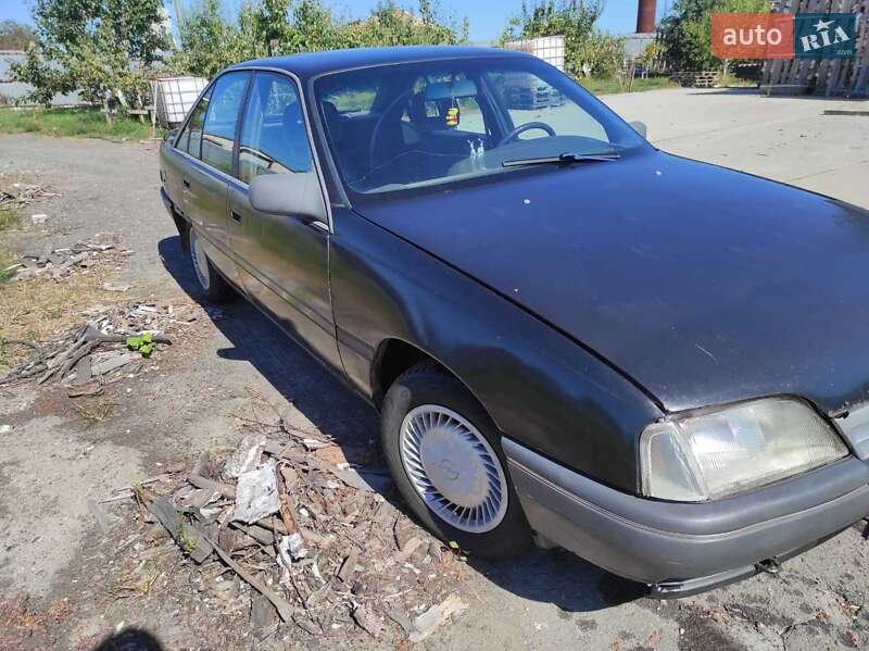 Седан Opel Omega 1989 в Гостомелі