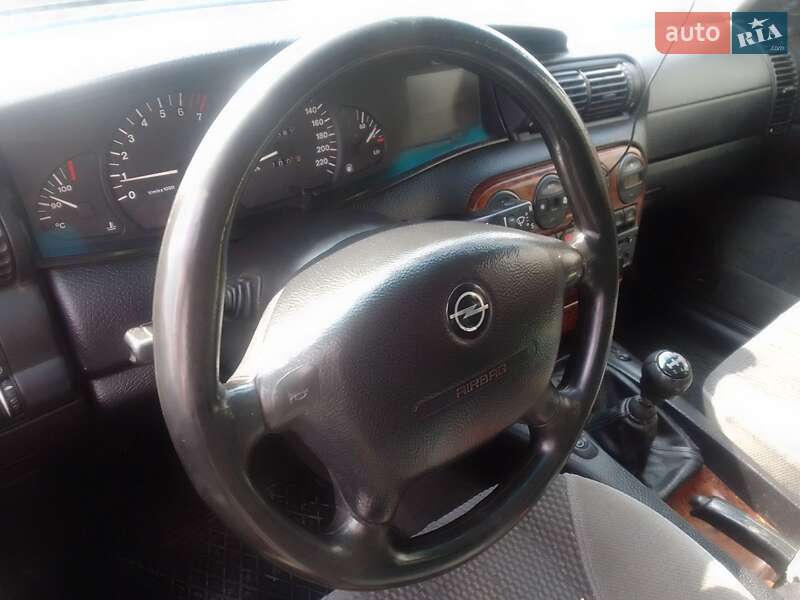 Седан Opel Omega 1997 в Стрию фото 5 Седан Opel Omega 1997 в Стрию