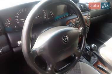 Седан Opel Omega 1997 в 