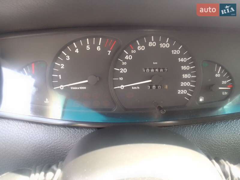 Седан Opel Omega 1997 в Стрию фото 10 Седан Opel Omega 1997 в Стрию