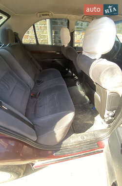 Седан Opel Omega 2002 в 