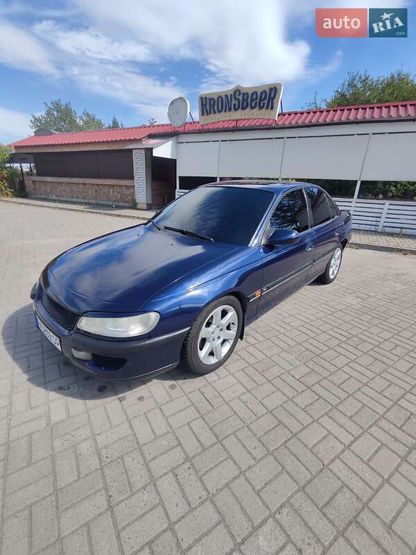 Седан Opel Omega 1998 в 