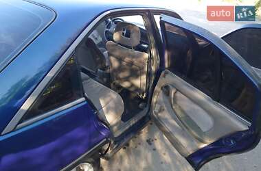 Седан Opel Omega 1992 в 