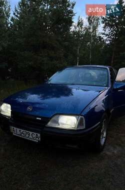 Седан Opel Omega 1989 в Києві