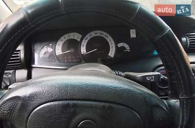 Седан Opel Omega 1994 в Монастыриске