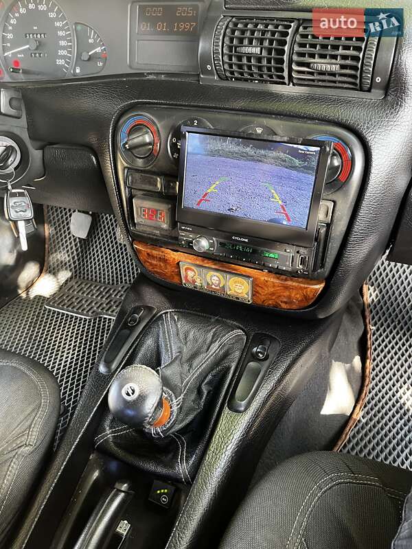 Седан Opel Omega 1998 в Нікополі фото 10 Седан Opel Omega 1998 в Нікополі