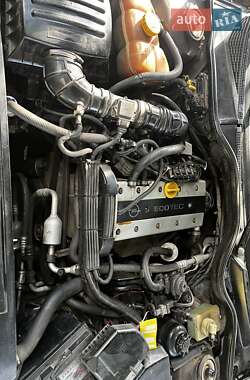 Седан Opel Omega 1998 в 